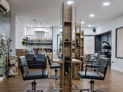 Peluquerías En San Juan De Torruella